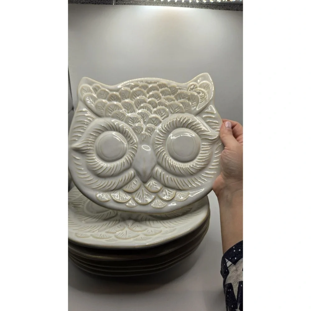 Set 6 Pottery Barn EMBOSSED OWL 10